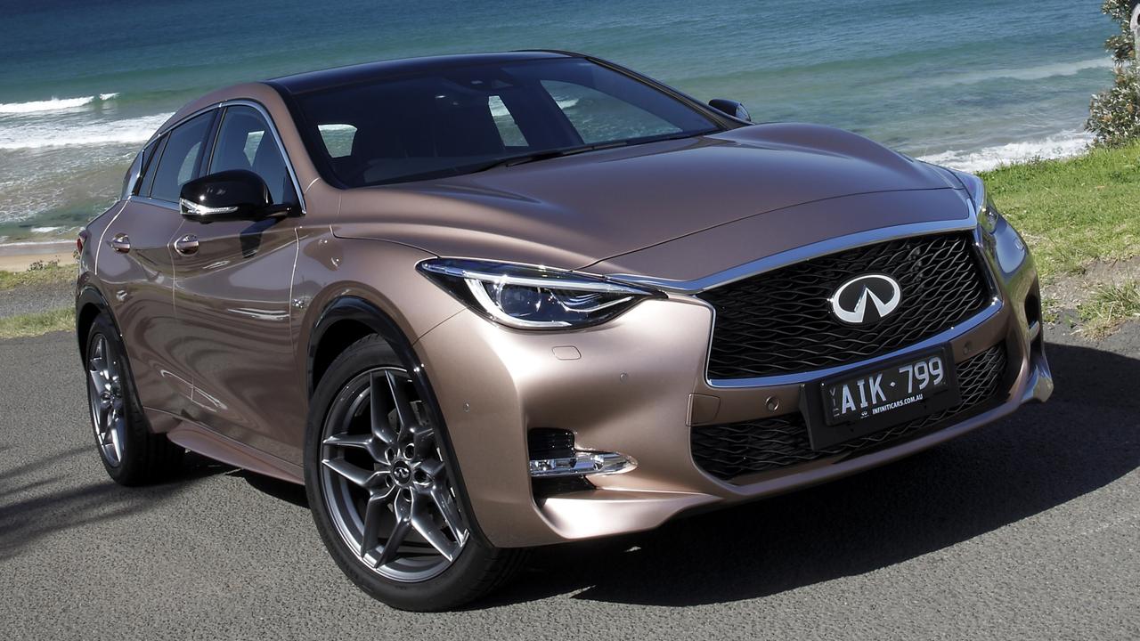 Инфиник 30 про. Инфинити q30. Infiniti q25 2018. Терра Инфинити. Инфинити 30 телефон.