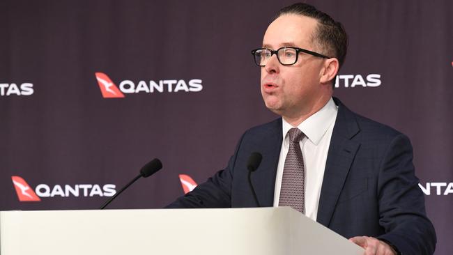 Qantas Chief Executive Alan Joyce Takes Home 25 Million In A Shares Laden Package The Courier 