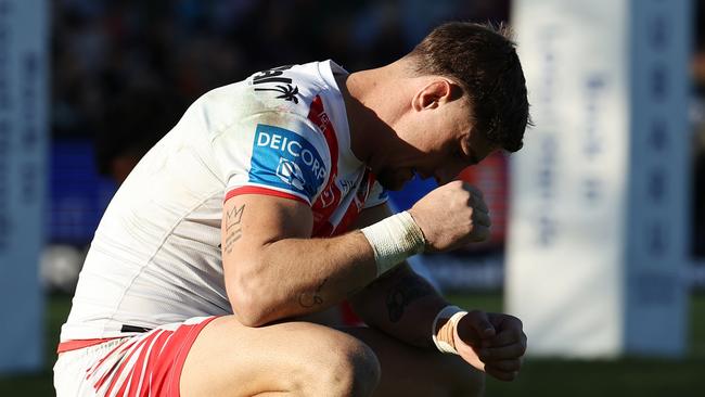 SYDNEY, AUSTRALIA - JUNE 16: Zac Lomax of the Dragons reacts during the round 15 NRL match between Manly Sea Eagles and St George Illawarra Dragons at 4 Pines Park, on June 16, 2024, in Sydney, Australia. (Photo by Jeremy Ng/Getty Images)