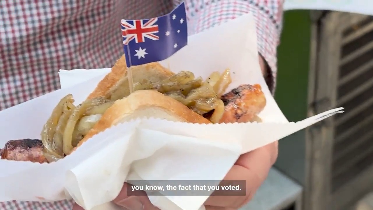 'Democracy sausage sizzle' pops up for Aussies in New York
