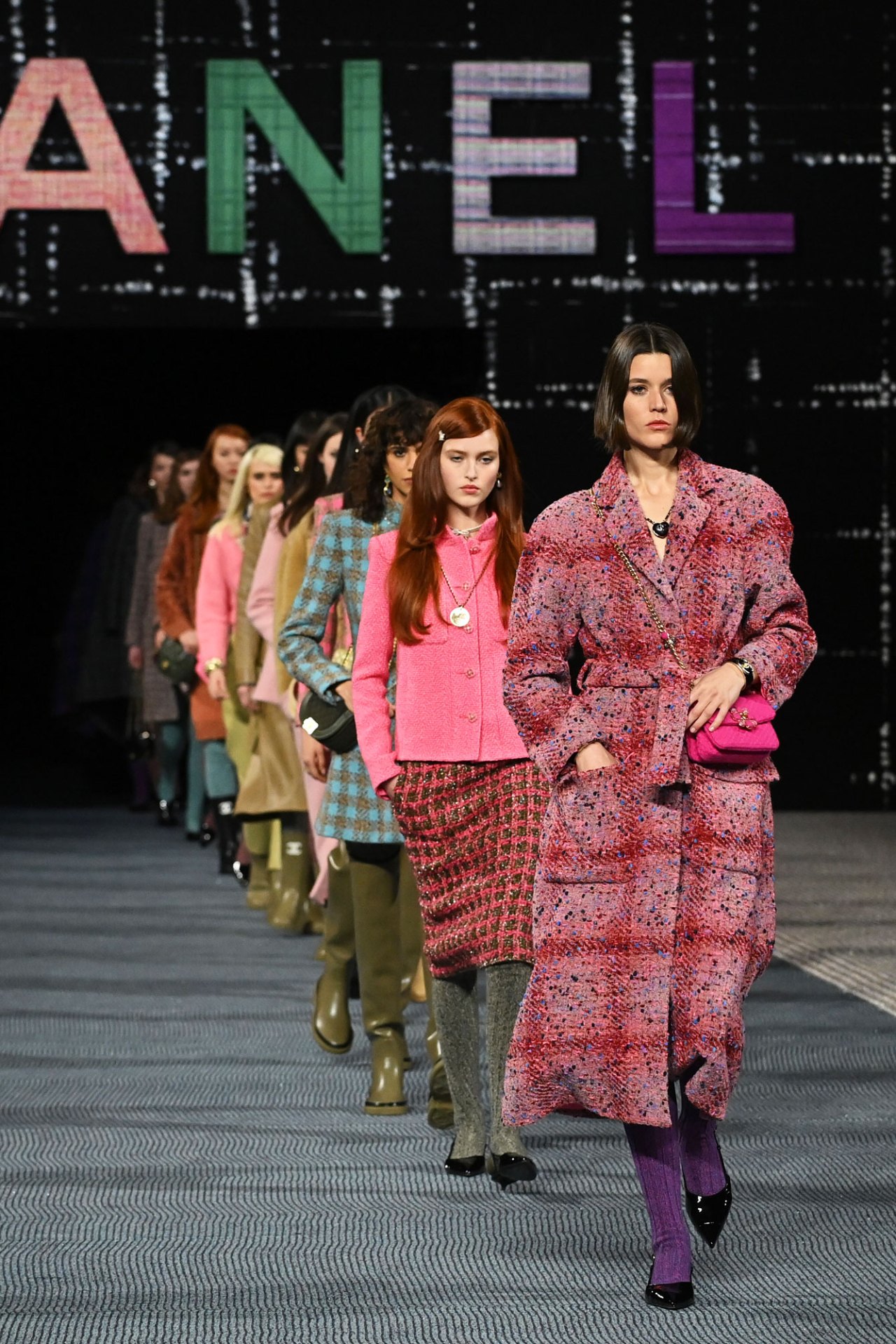 What to wear in spring/summer 2021? Shop dresses, shoes and bags from  Gucci, Chanel, Dior, Louis Vuitton and more luxury brands for a stand-out  look