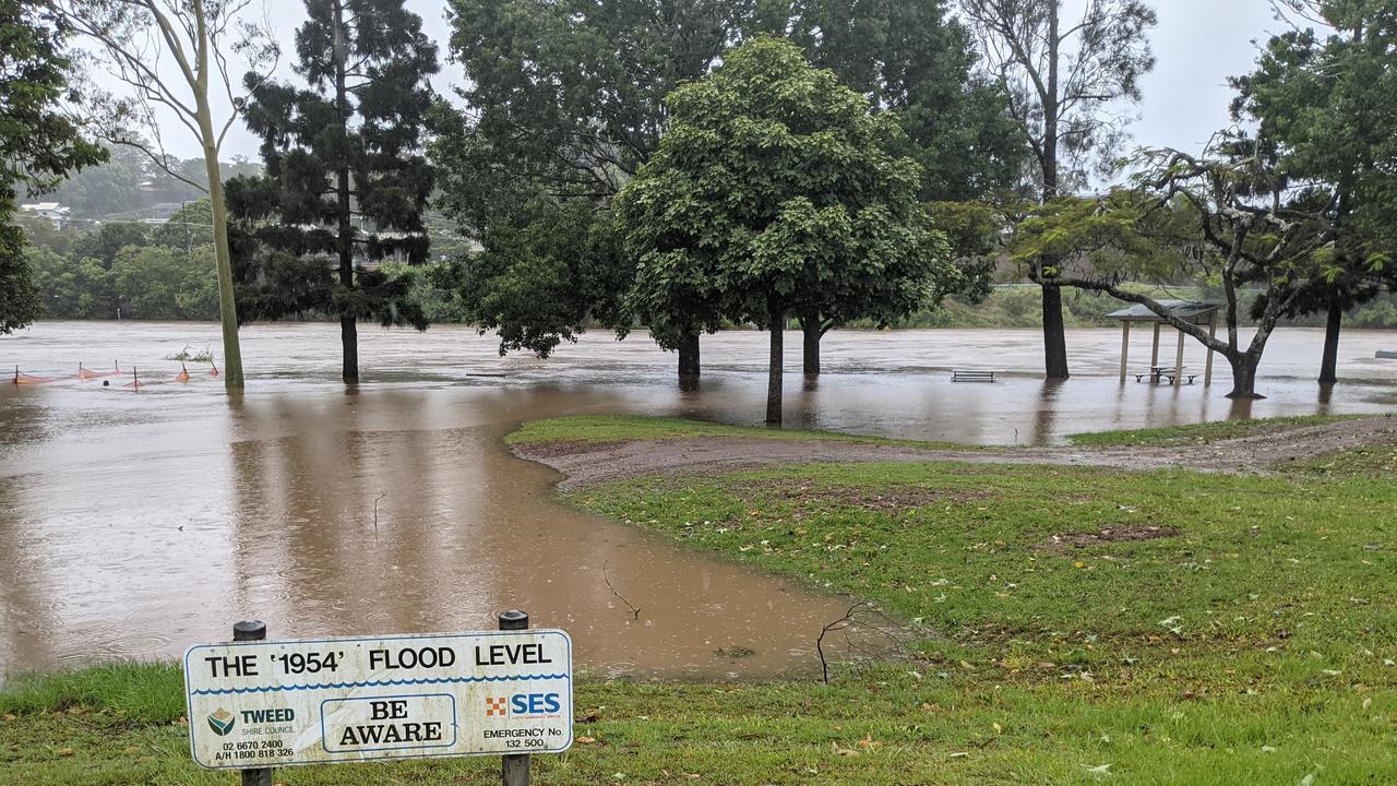 Murwillumbah Flood Water Rises As Residents Prepare To Evacuate | Daily ...