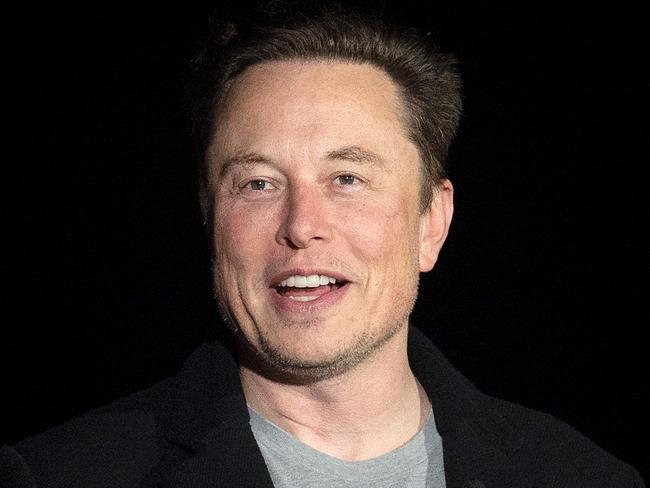(FILES) In this file photo taken on February 10, 2022, Elon Musk speaks during a press conference at SpaceX's Starbase facility near Boca Chica Village in South Texas. - Tesla Chief Executive Elon Musk said on March 3,2022, he was open to a union vote at a California factory where the company has been sanctioned over its response to earlier union campaigns. Musk, bantering with other commentators on Twitter, said the biggest challenge facing the company's Fremont, California plant was a tight labor market rather than fear of a campaign by the United Auto Workers. (Photo by JIM WATSON / AFP)