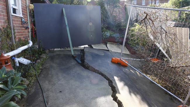 Pictured is side access to a house in Maroubra that is owned by David McIntyre. Picture: Richard Dobson