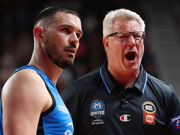 Melbourne United coach Dean Vickerman has defended his star captain Chris Goulding.