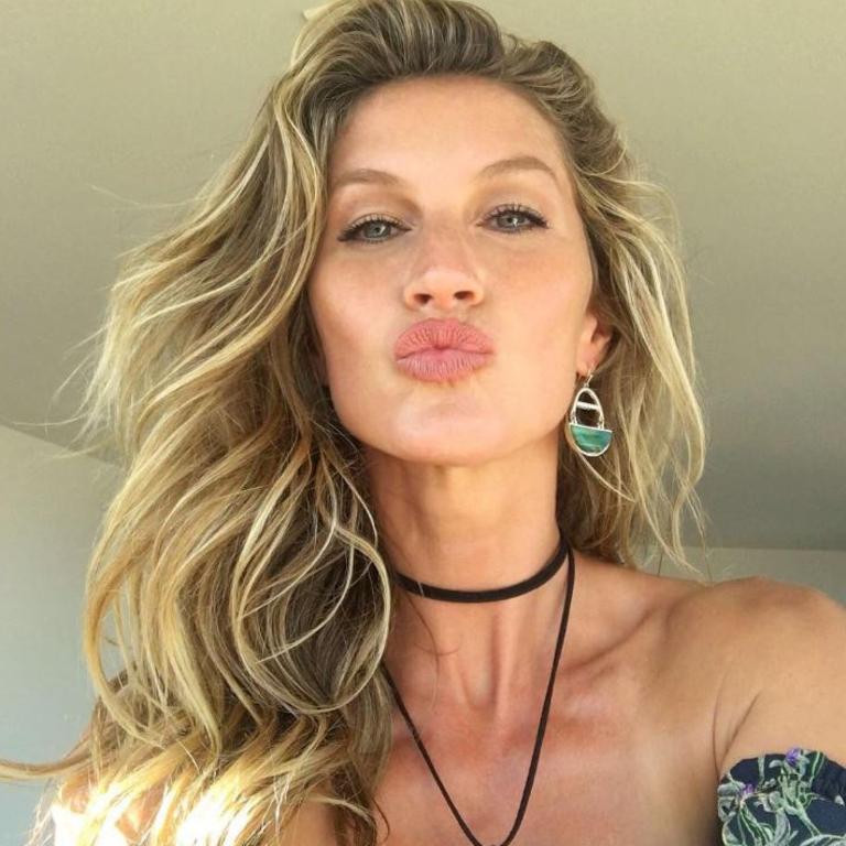 Gisele Bundchen celebrates her 36th birthday, “Thank you so much for the birthday wishes!!! I am humbled and grateful for all the love. Sending you all a big kiss and may your lives be filed with Love and light always.” Picture: Instagram