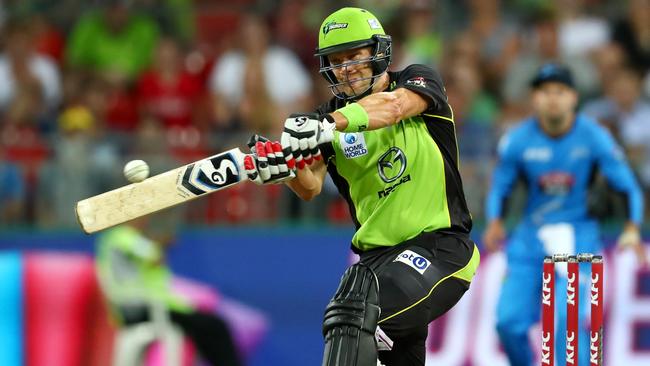Shane Watson in action for the Sydney Thunder.