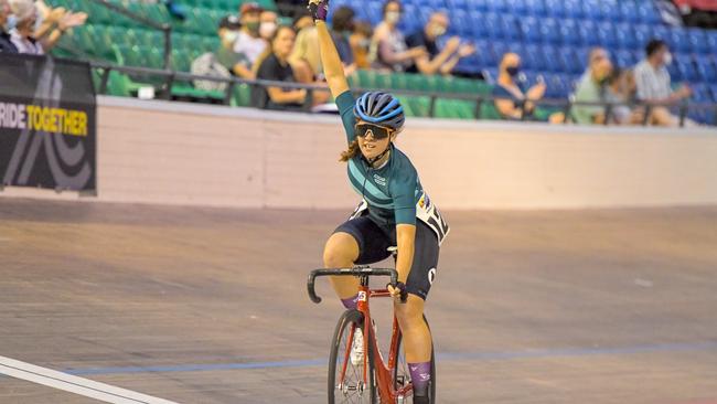 Launceston Wheelrace winner Felicity Wilson-Haffenden. Picture: Simon Sturzaker, 28th December, 2021.