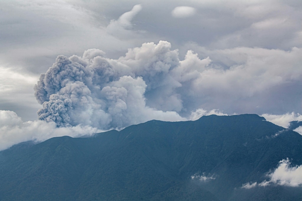 11 Hikers Dead After Indonesia Volcano Erupts, Dozen Still Missing ...