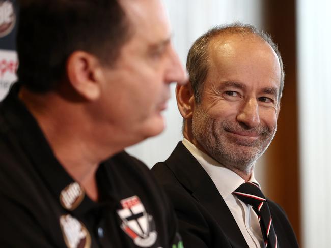 MELBOURNE . 24/10/2022. AFL. St Kilda president Andrew Bassat listens on as New St Kilda coach Ross Lyon faces the media at RSEA Park, Moorabbin today . Picture by Michael Klein