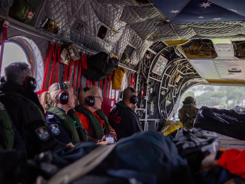 A CH-47F Chinook from the 5th Aviation Regiment lands in Ingham, QLD with State Emergency Service and Queensland Police Service onboard in support of the North Queensland Floods in 2025