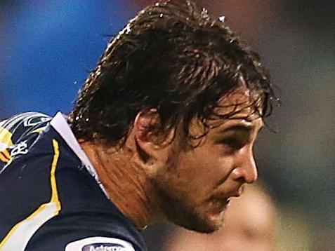 CANBERRA, AUSTRALIA - MAY 10: Sam Carter of the Brumbies heads to the try line to score a try during the round 13 Super Rugby match between the Brumbies and the Sharks at Canberra Stadium on May 10, 2014 in Canberra, Australia. (Photo by Mark Nolan/Getty Images)