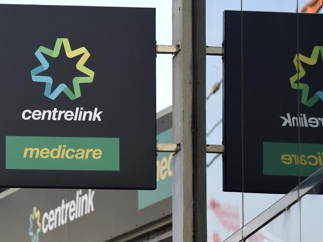 MELBOURNE, AUSTRALIA - NewsWire Photos MARCH 14, 2022: Generic images of Centrelink office on High Street Prahran. Picture: NCA NewsWire / Andrew Henshaw