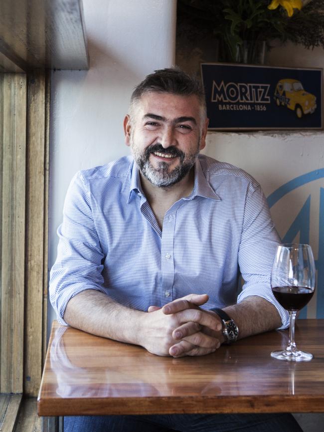 Frank Camorra.