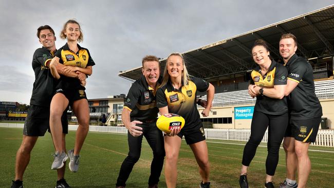 Glenelg has a few sister/brother, father/daughter combinations, playing in its men’s and women’s league sides this year. (From L-R) Shae and her brother, Luke Partington, Nick Chigwidden with daughter Laura, and siblings Alice and Andrew Bradley. Picture: Dean Martin