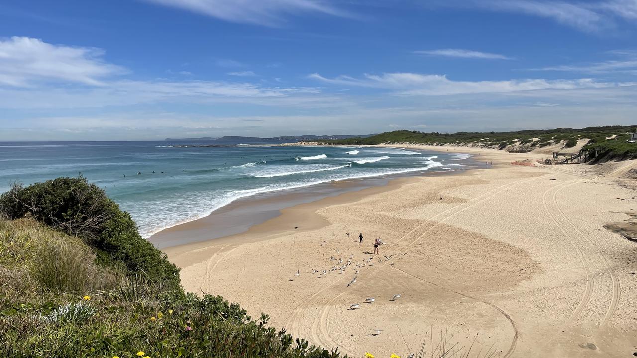 Man dies on beach after medical episode