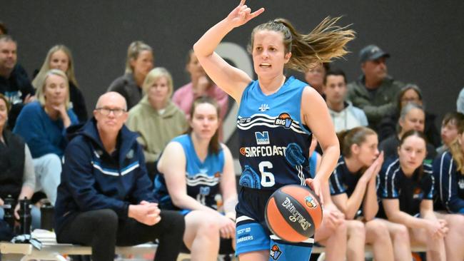 Cortney Hollowood shot 20 points for the Chargers against Wallan. Picture: Wes Cusworth.