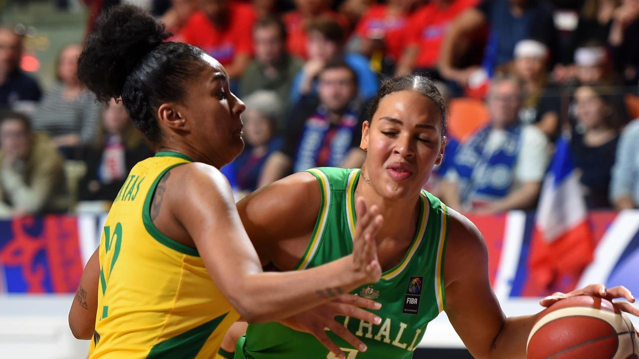 Liz Cambage reportedly called Nigerian players 'monkeys', WNBA