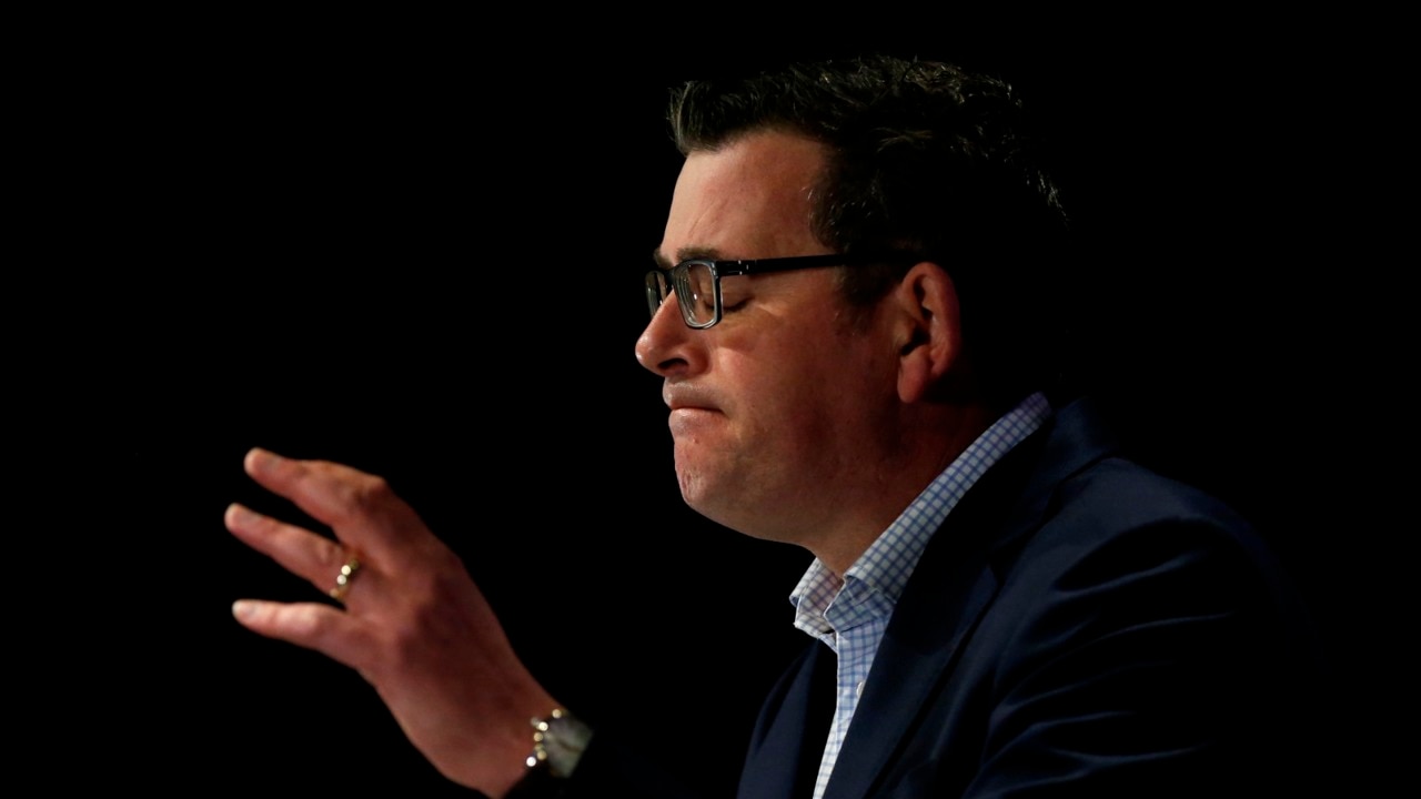 Daniel Andrews lashes ‘unacceptable’ St Kilda beach crowds