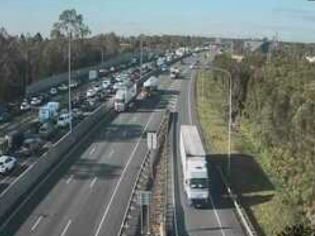 Significant delays on the Gateway Motorway after a truck crash at Boondall.