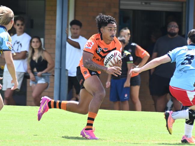 Jahzayis Perenara LivapulaConnell Cup U17 boys between Brisbane Tigers and NorthsSaturday February 1, 2025. Picture, John Gass