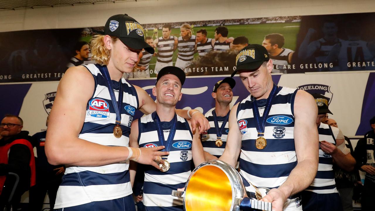 MELBOURNE, AUSTRALIA - SEPTEMBER 24: Sam De Koning, Joel Selwood and Jeremy Cameron of the Cats are seen during the 2022 Toyota AFL Grand Final match between the Geelong Cats and the Sydney Swans at the Melbourne Cricket Ground on September 24, 2022 in Melbourne, Australia. (Photo by Dylan Burns/AFL Photos via Getty Images)