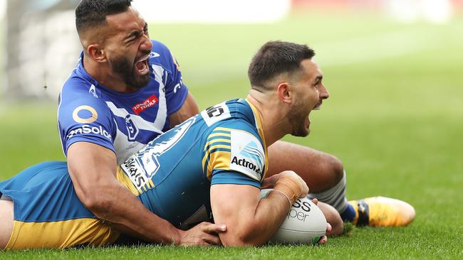 Ryan Matterson of the Eels scores a try (Photo by Mark Metcalfe/Getty Images)