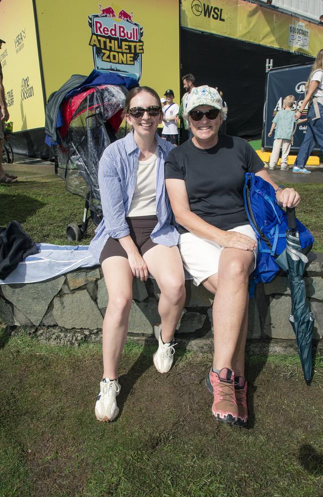 Jesse and Jenny Loe at the Gold Coast Pro, Burleigh Heads. Picture: Glenn Campbell