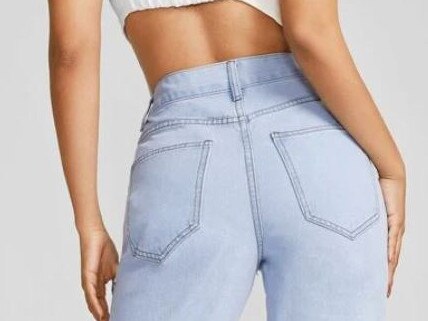 Bizarre crotchless jeans on SHEIN