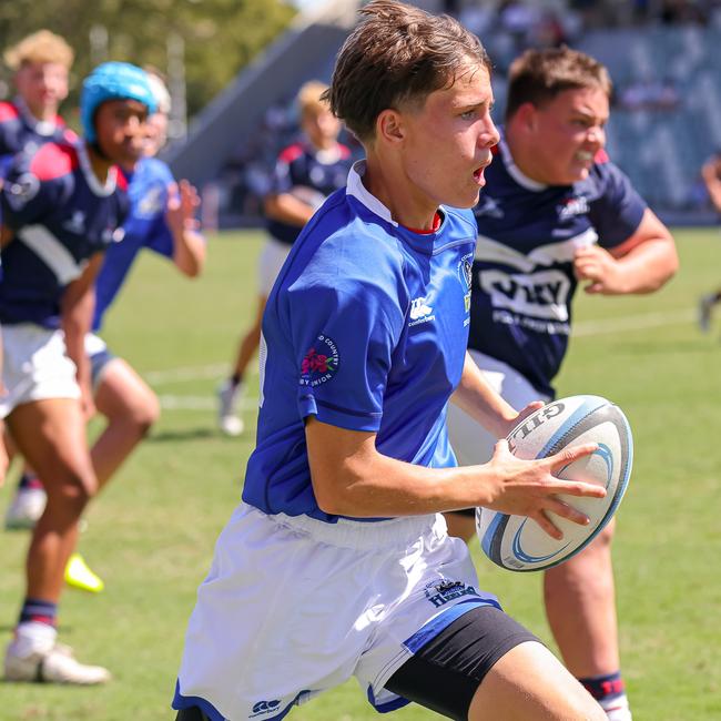 Buildcorp Emerging Reds Cup action from the day one match between Queensland Country Under-14s and Brisbane Junior Rugby Union Under-14s. Picture credit: QRU Media/ Erick Lucero.