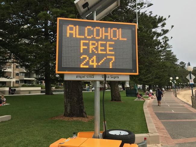 Calls have been made for a return to 24/7 alcohol ban at East Esplanade Reserve, Manly