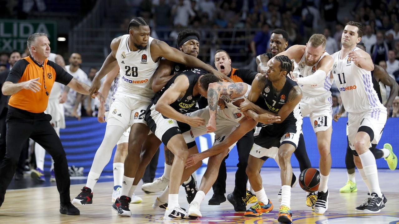 NBA Player Dante Exum Gets Bodyslammed and Injured in a Real Madrid vs  Partizan Belgrade Brawl During Euroleague Playoffs : r/fightporn