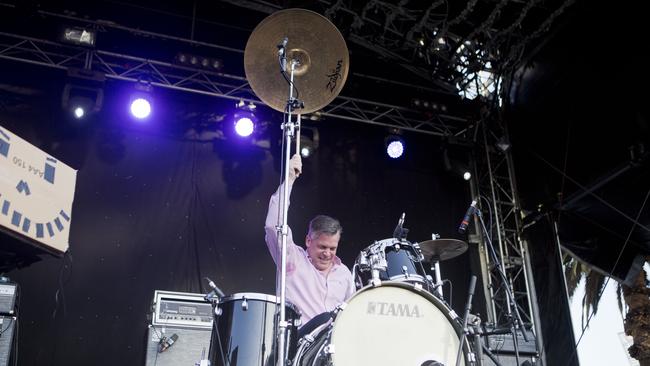 Wanna be startin’ something. John Stanier before Rexona let him down. Battles at Laneway Festival, Footscray, 2016