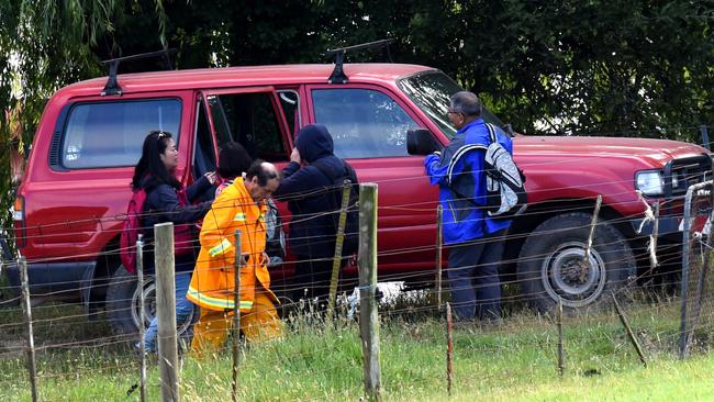 All 12 people on board the hot-air balloon are believed to be safe. Picture: Nicole Garmston