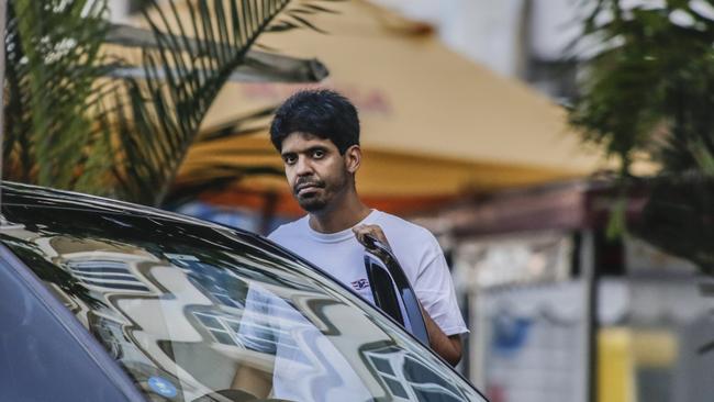 NO ONLINE UNTIL ROLLOVER on 21-05-2018. Marcelo Santoro with his two children in Copacabana, Brazil. He claims to have had nothing to do with the murder of expatriate Brazilian  mining executive Cecilia Haddad in Sydney.  Ms HaddadÕs body was found floating in the Lane Cove River on the same weekend Mr Santoro suddenly returned to live in Rio.Picture: Alex Ribeiro/ News Corp Australia