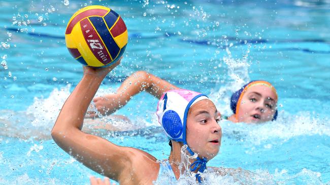 Merlo Mermaids player Lulu Elliott Merlo Mermaids V Gold Coast Sunday November 28, 2021. Picture, John Gass