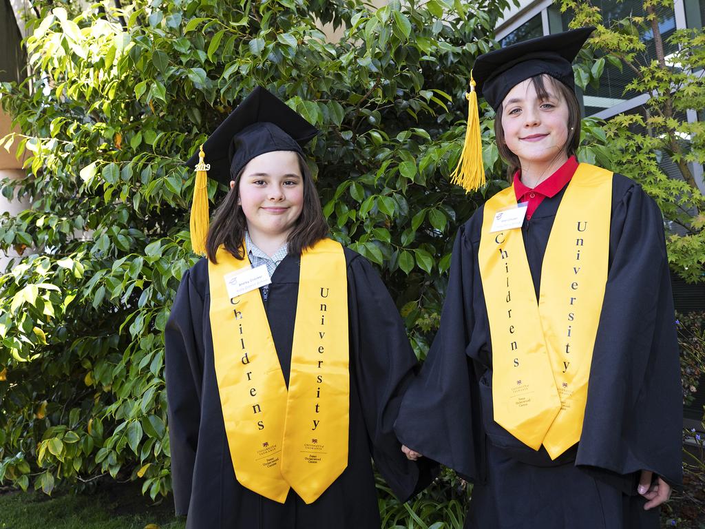 utas graduation gowns