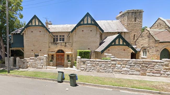 The home overlooks the Lane Cove River. Photo: Google Maps.