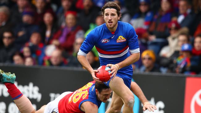 Marcus Bontempelli was the only player in long sleeves. Picture: Getty Images