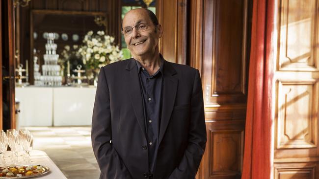 Jean-Pierre Bacri in C'est la vie; it took the directors nine months to persuade him to accept the role.