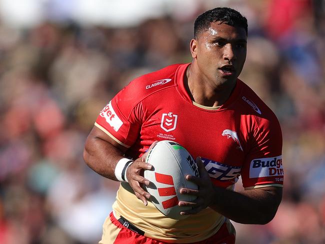 PENRITH, AUSTRALIA - JULY 21: Tevita Pangai Junior of the Dolphins runs the ball during the round 20 NRL match between Penrith Panthers and Dolphins at BlueBet Stadium on July 21, 2024 in Penrith, Australia. (Photo by Jason McCawley/Getty Images)