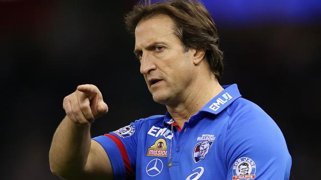 Luke Beveridge wants a change to the AFL runner rule. Picture: Michael Klein