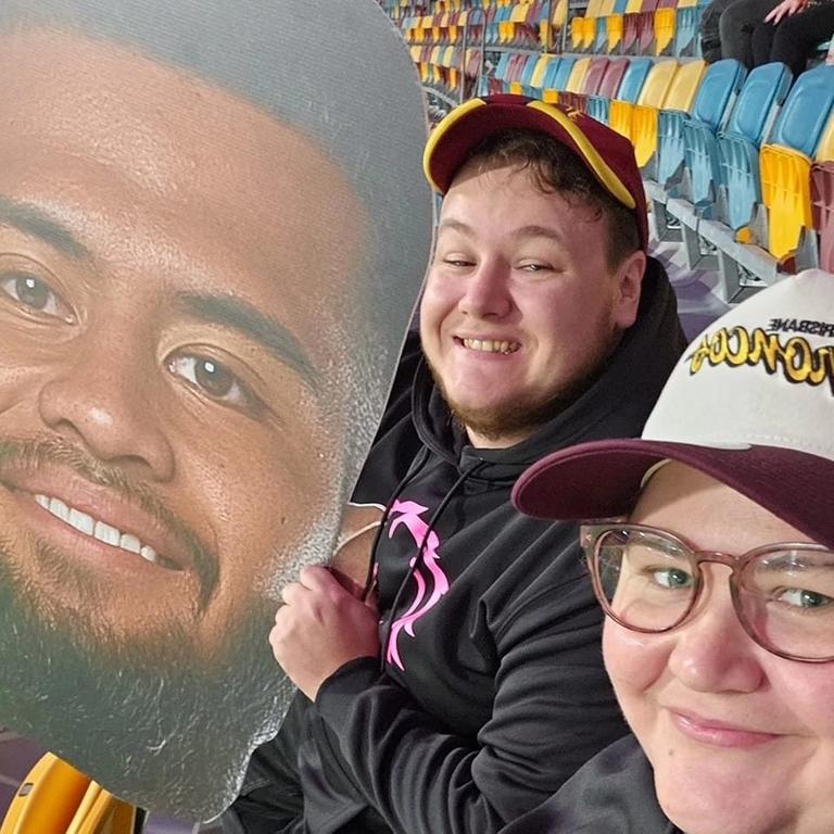 Ahead of the 2023 NRL grand final are two of Toowoomba's biggest Broncos fans Terrence Snow and his wife Georgie Snow, with their giant Payne Haas head at The Gabba.