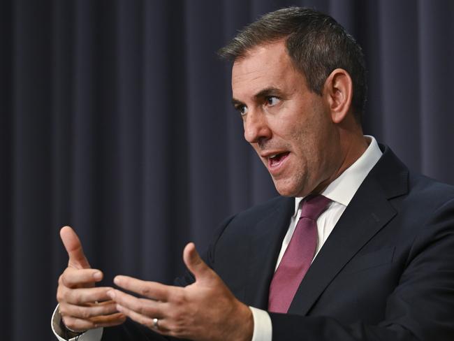 CANBERRA, AUSTRALIA  - NewsWire Photos - December 18, 2024:  Treasurer Jim Chalmers and Minister for Finance Katy Gallagher release the mid-year Budget update during a press conference at Parliament House in Canberra. Picture: NewsWire / Martin Ollman