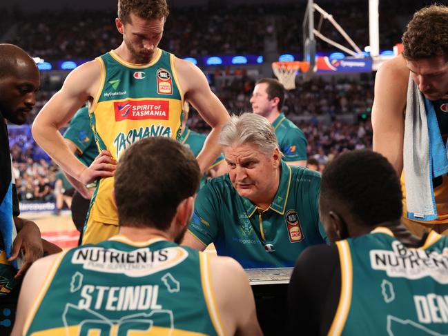 JackJumpers coach Scott Roth addresses his players. (Photo by Kelly Defina/Getty Images)