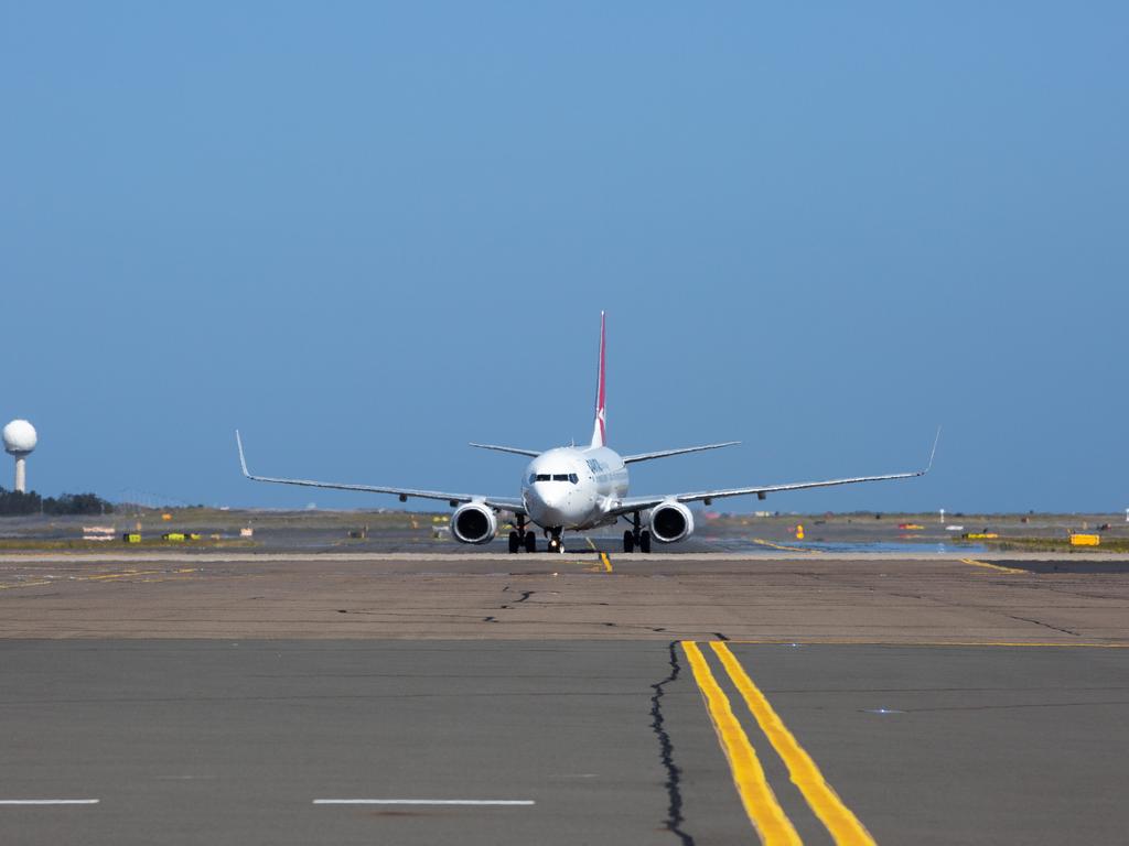 Sydney Airport is one of only four Australian airports with a curfew. Picture: AAP/Jordan Shields