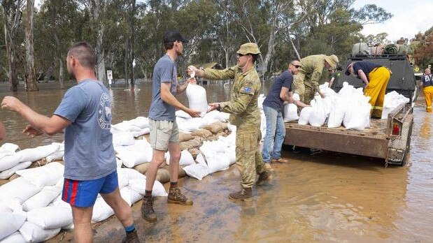 Echuca residents are still anxiously waiting for the Murray river to peak.