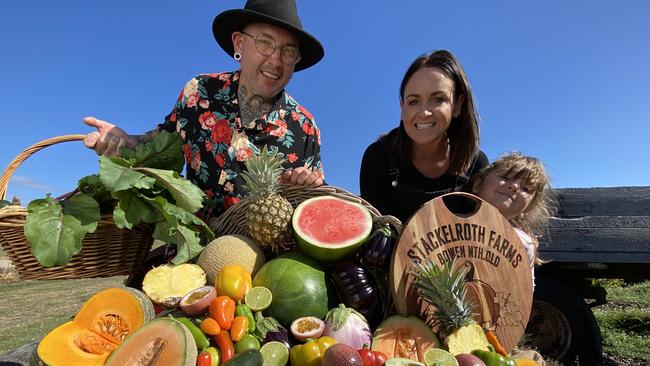 Dan and Steph Mulheron who have produced an e-cookbook to match recipes, ingredients and shopping lists.