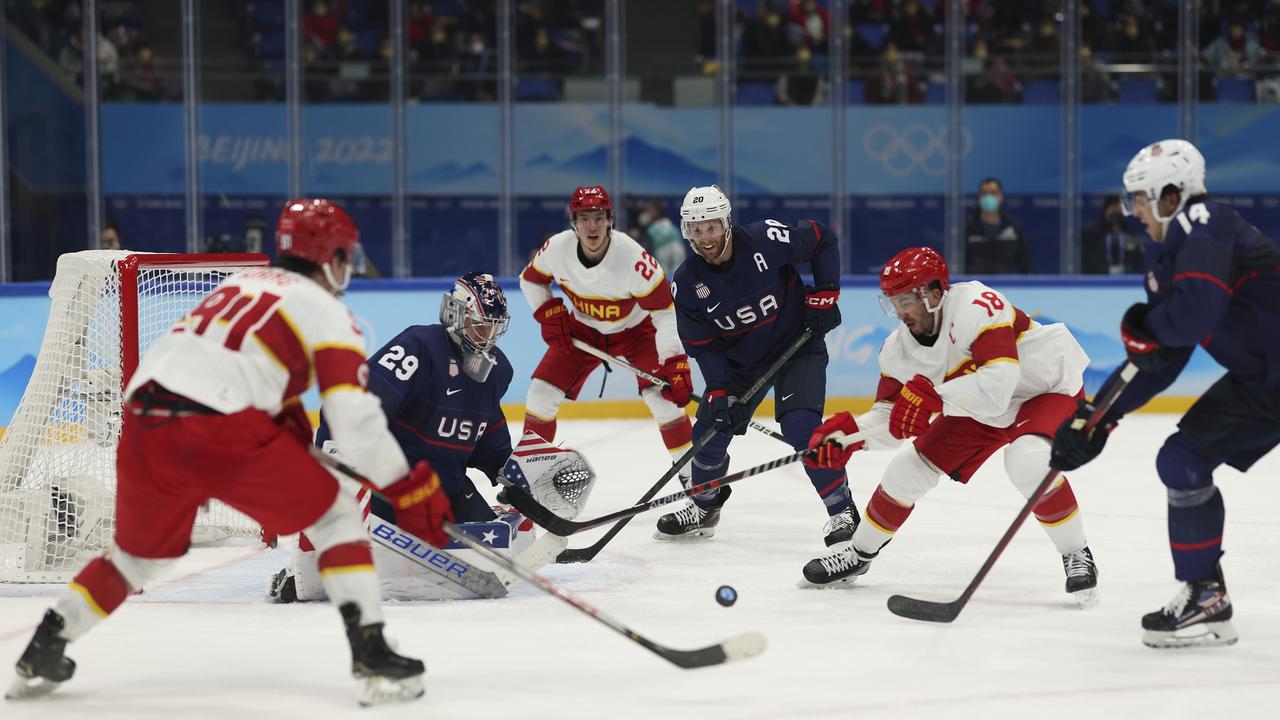 The Chinese team never stood a chance. (Photo by Lintao Zhang/Getty Images)