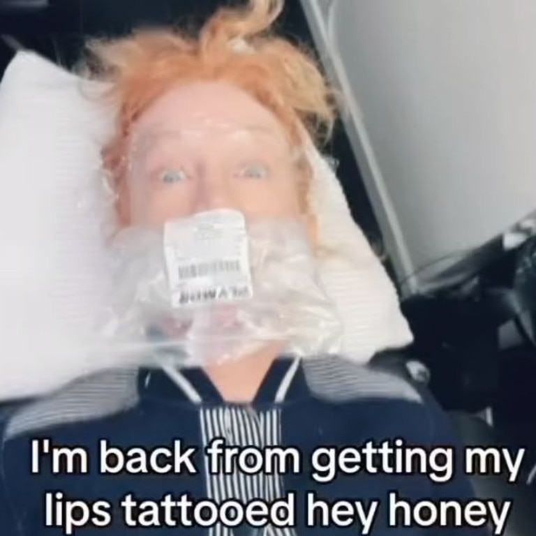 Kathy Griffin shocks fans with dramatically swollen lips after tattoo ...